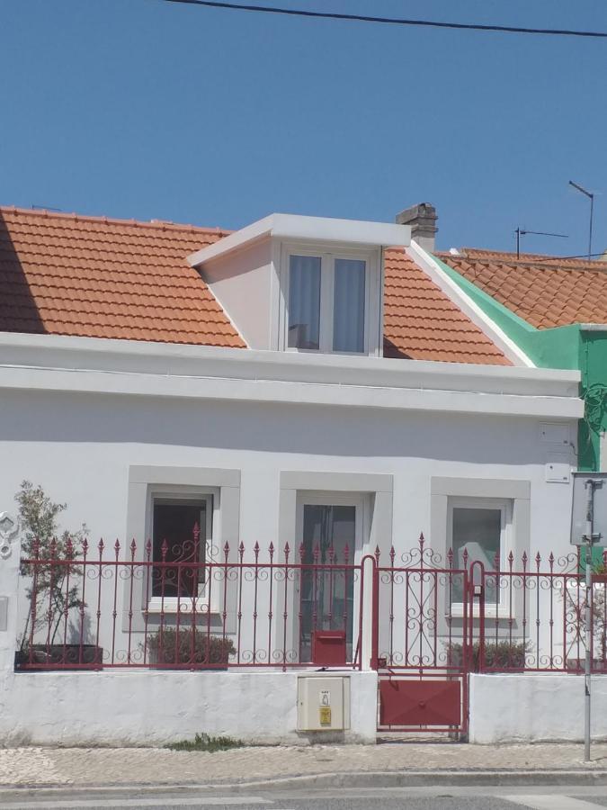 Casa Do Lado - The Next Door Villa Seixal  Kültér fotó